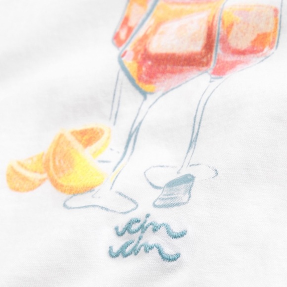 Abercrombie & Fitch Short-Sleeve Cocktail Graphic Skimming Tee - Picture 2 of 8